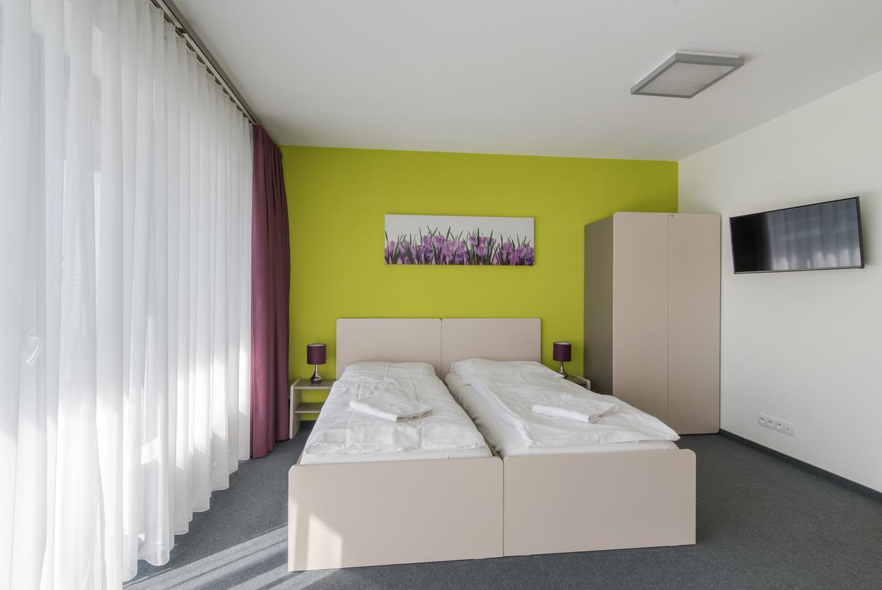 Hotel Osrodek Wypoczynkowy Rybak Nysa Exteriér fotografie